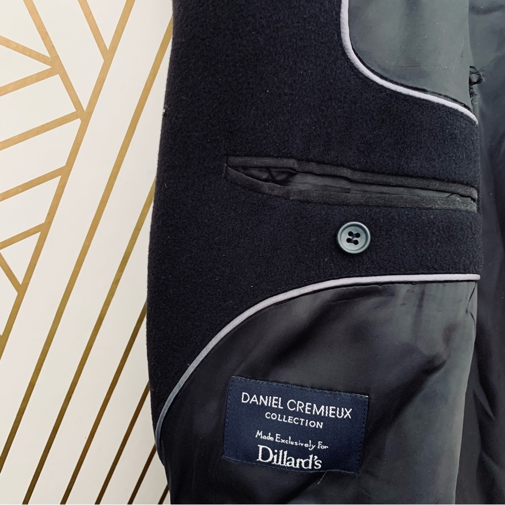 Daniel Cremieux 100% Cashmere Top Coat Overcoat 
Peacoat black 48L for Dillards - Picture 6 of 12